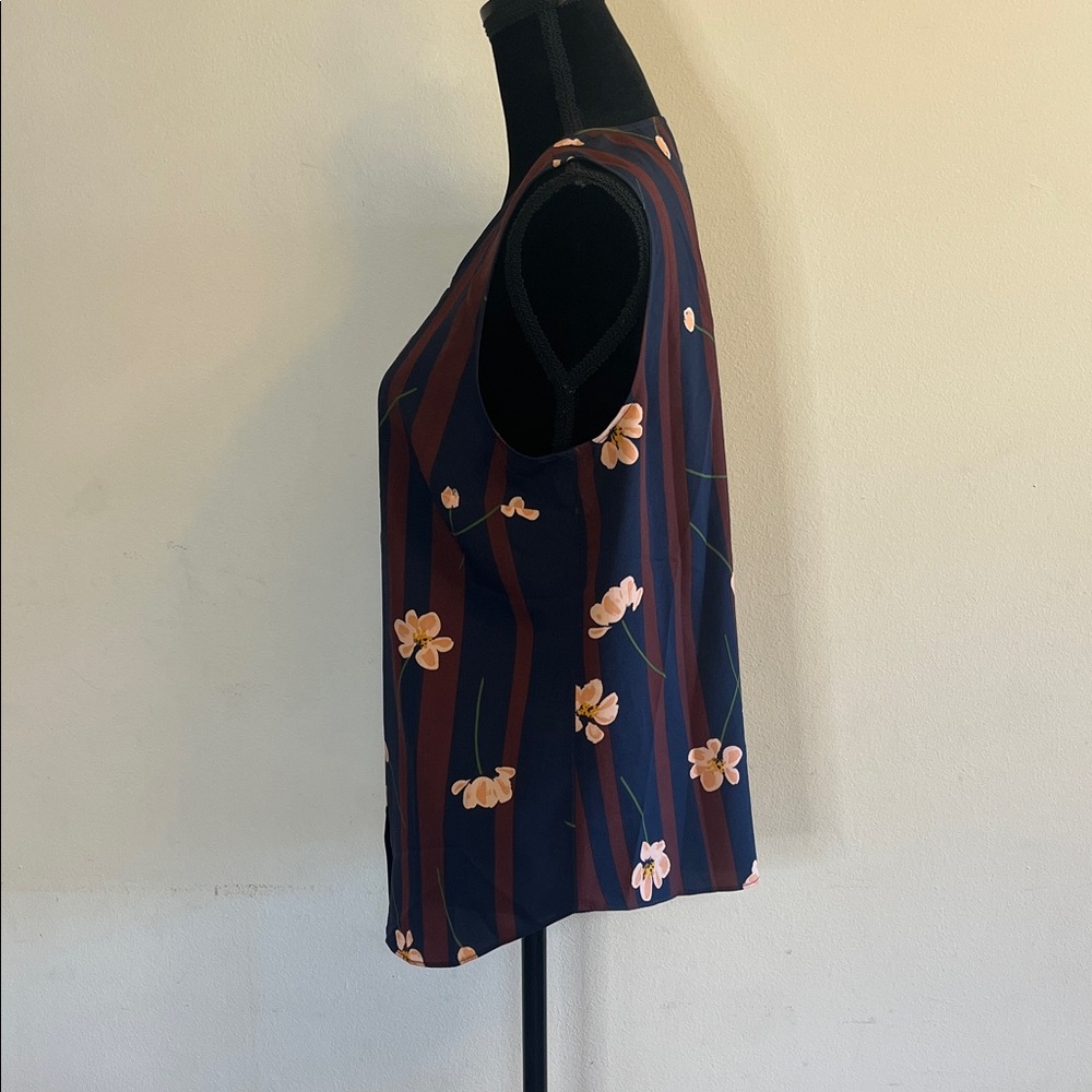 CAbi Navy and Brown Floral Buttoned Down Blouse - Picture 4 of 6